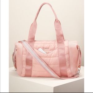 ❤️SALE ❤️BNWT Crush it bag in Blush